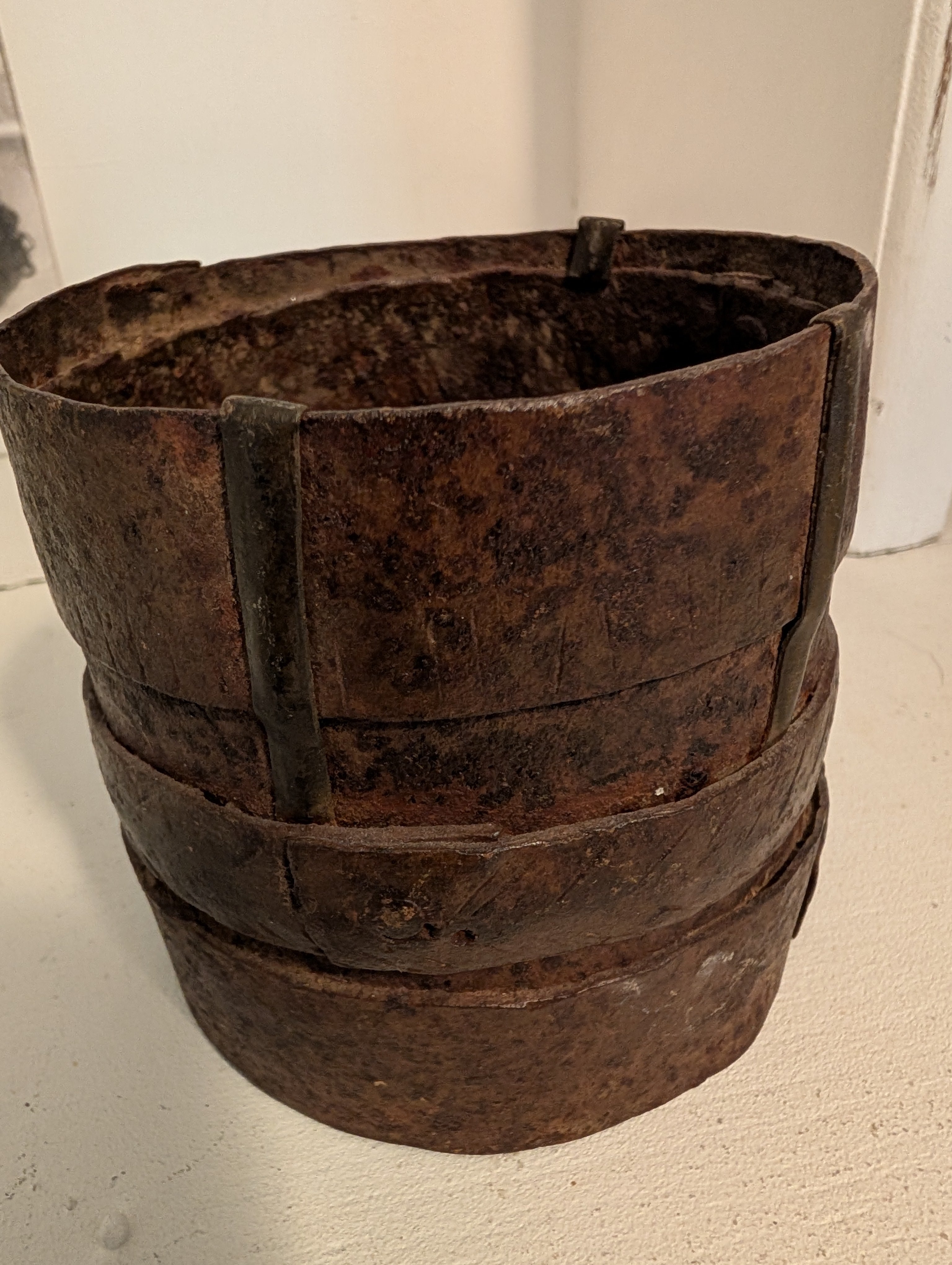 Salvaged Banded Iron Rice Measures Antic