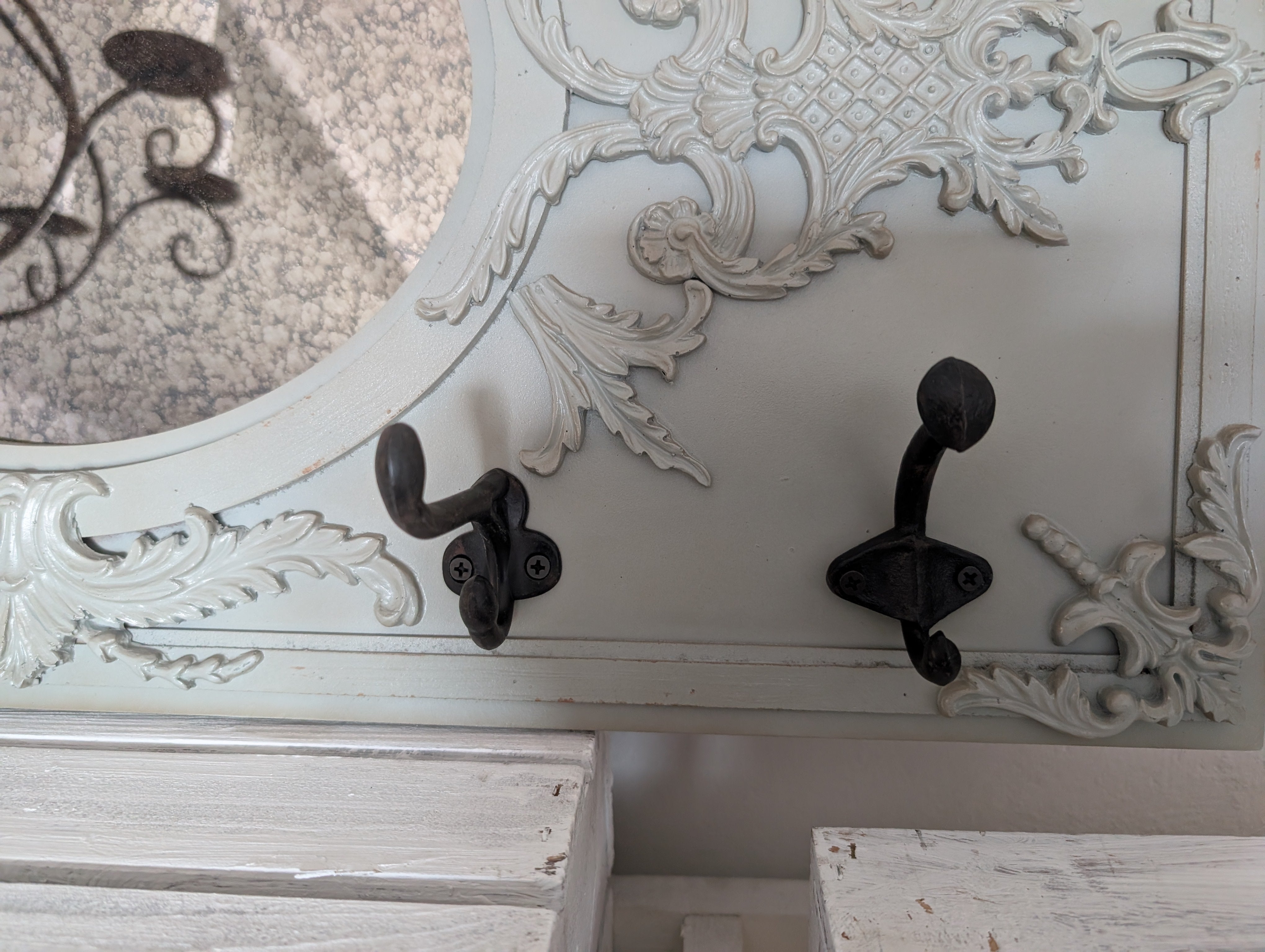 Shabby Chic Hallway Coat Rack With Mirror