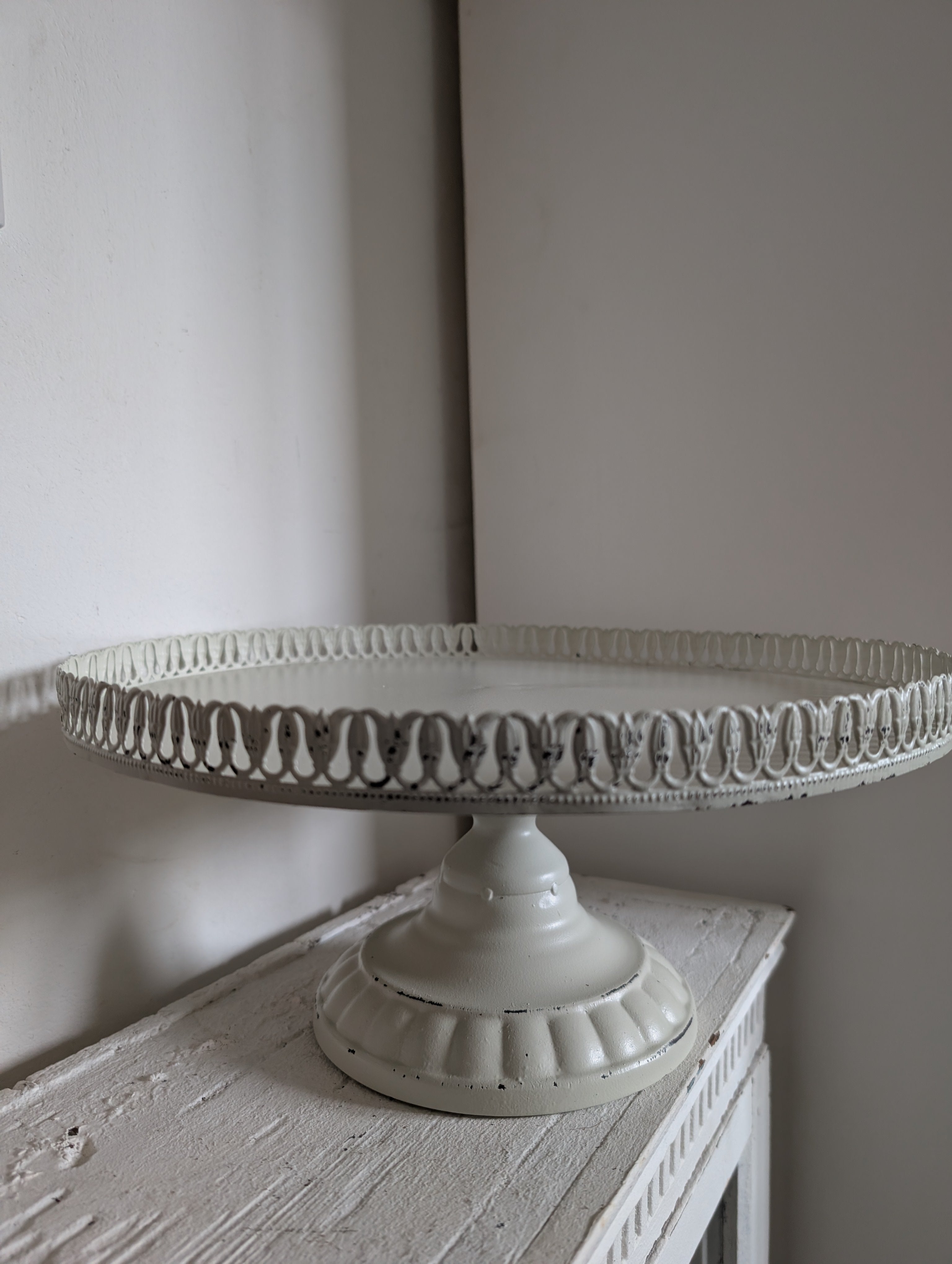 Shabby Chic Wire Cloche With Base