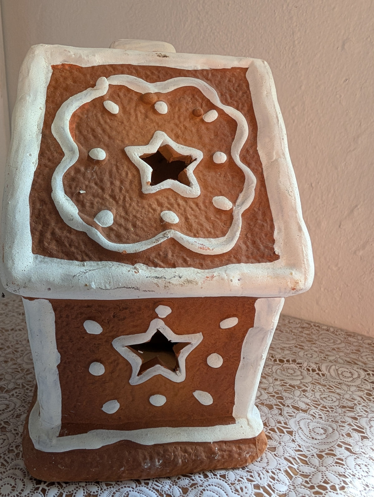 Shabby Chic Gingerbread House Ceramic Tealight Holder 18cm