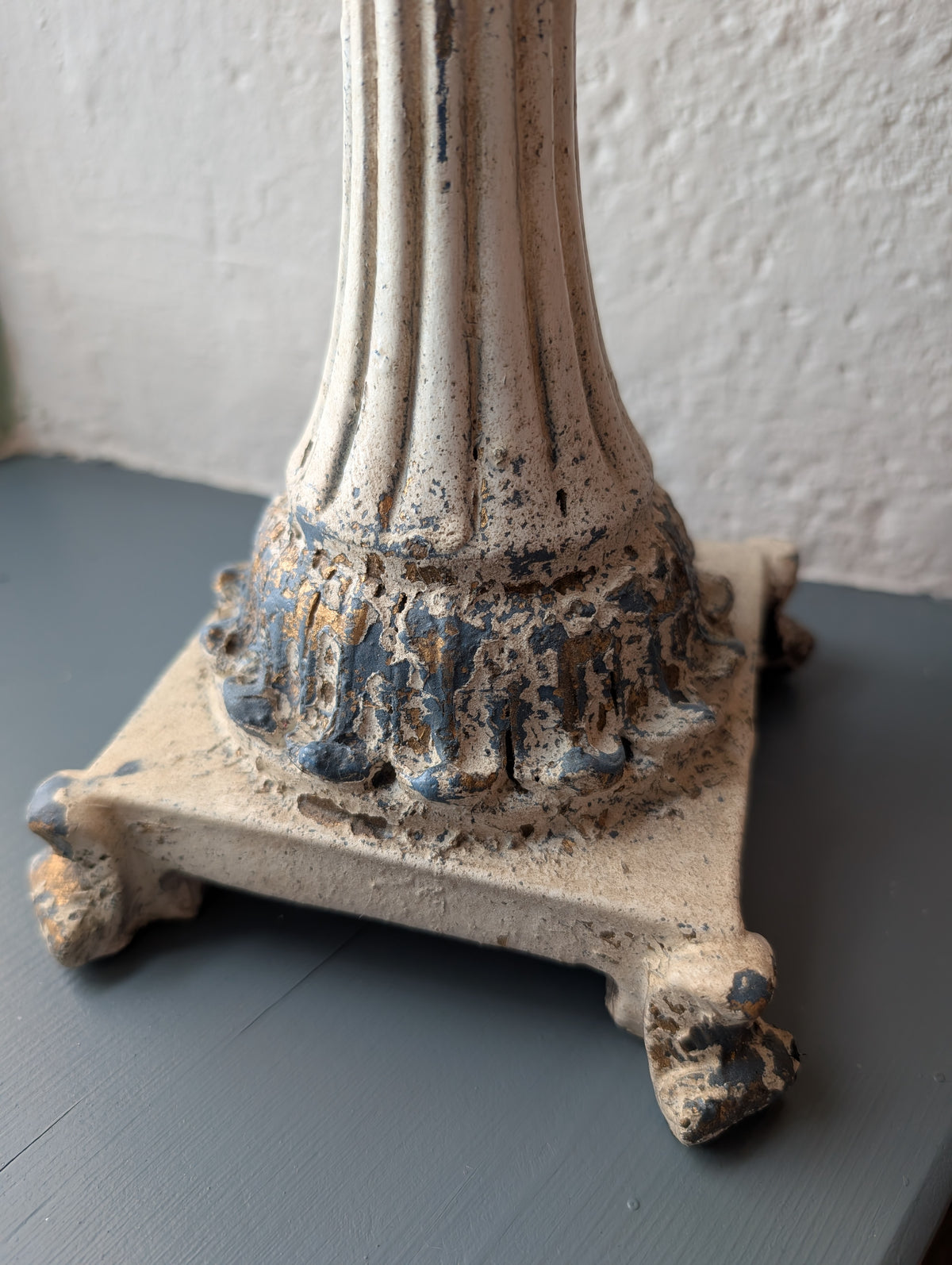 Large Shabby Chic Ceramic Pillar Candle Holder (40cm) – Vintage Distressed Candlestick