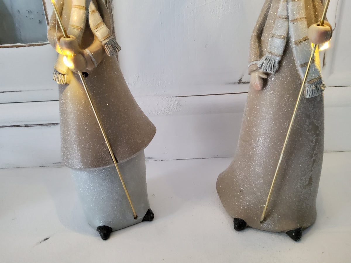 Shabby Chic Vintage Christmas Winter Child Figurine - Light Up LED Star