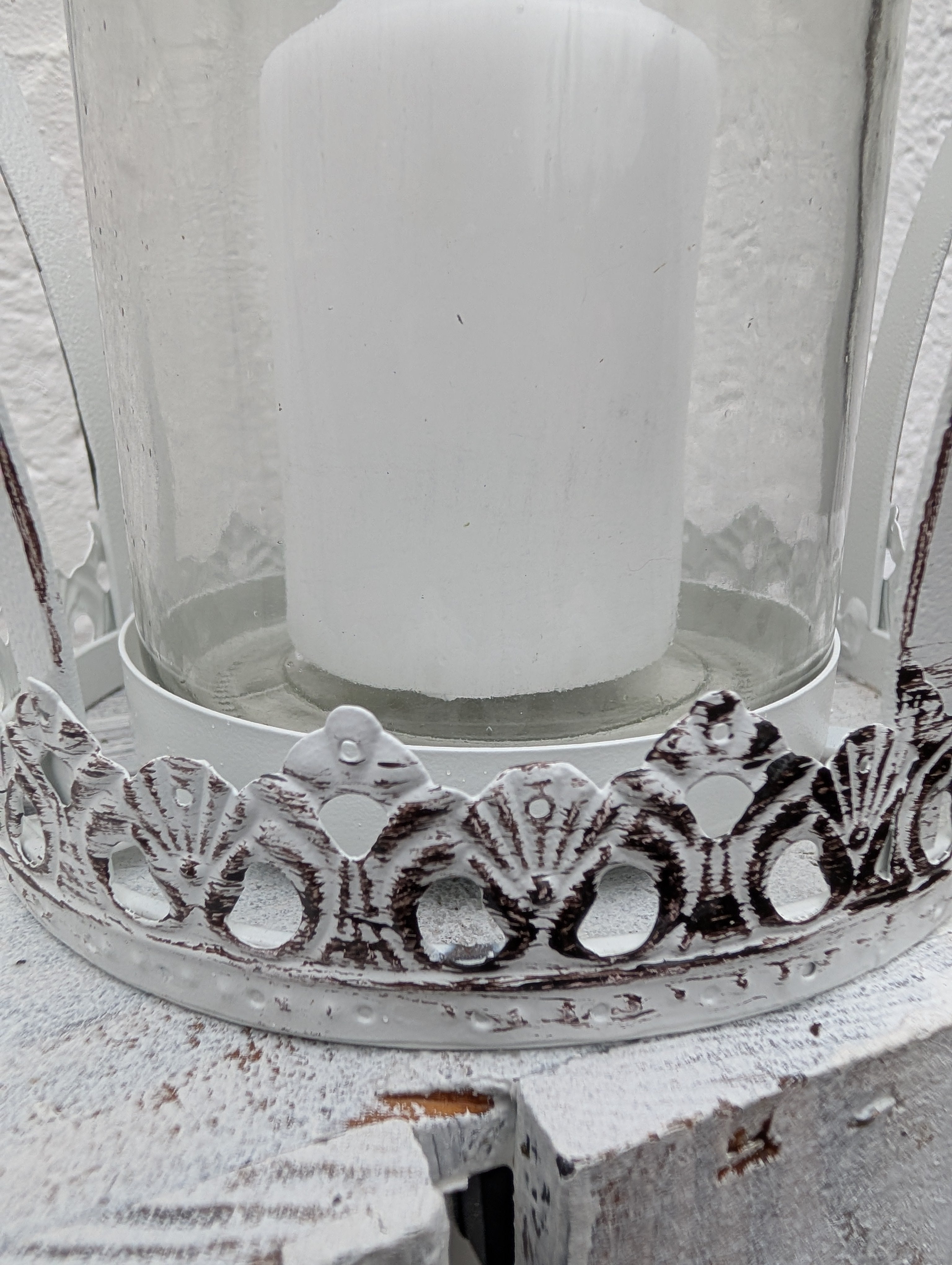 Metal Heart Crown Candle Holder