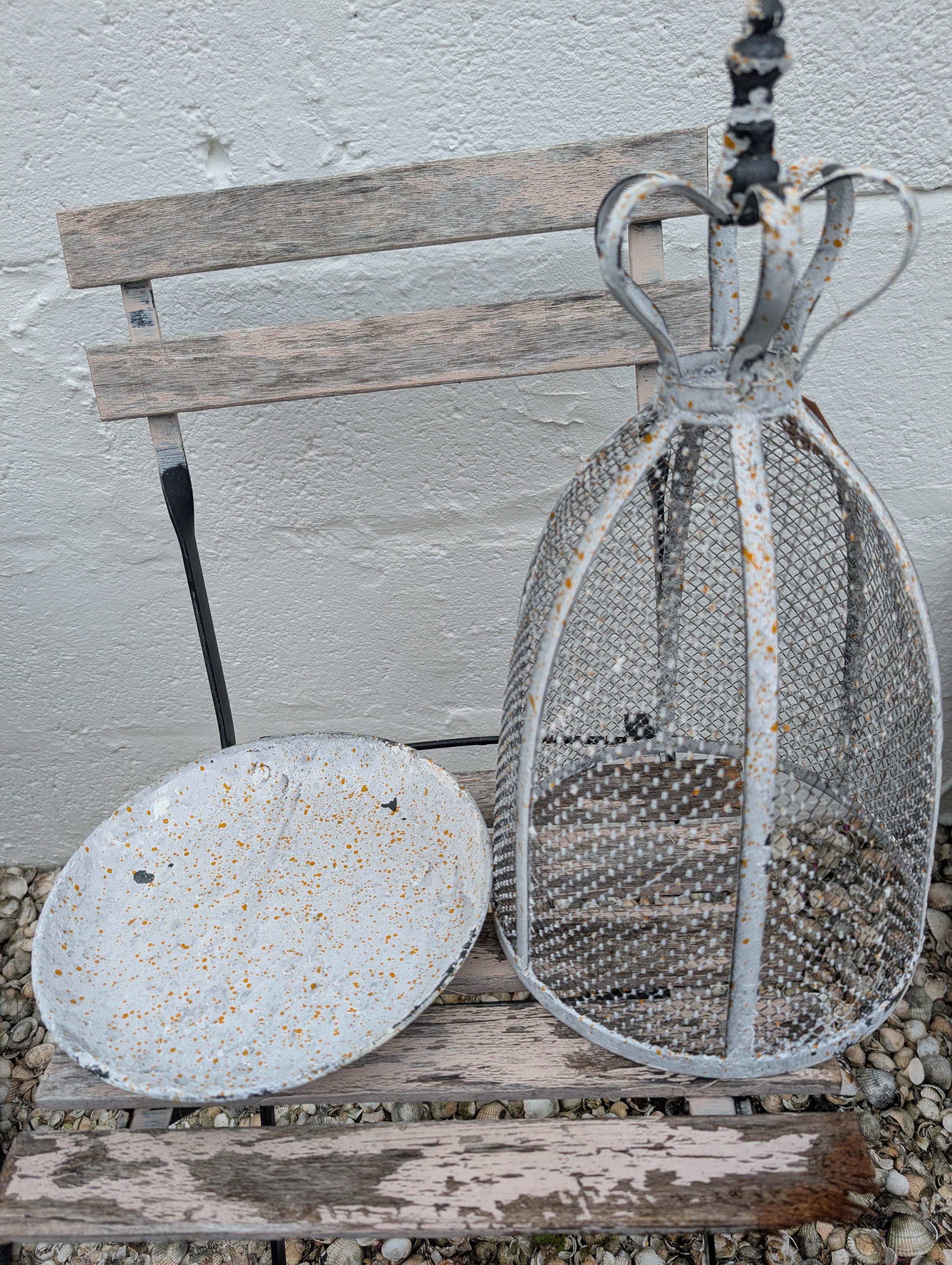 Shabby Chic Metal Crown Cloche