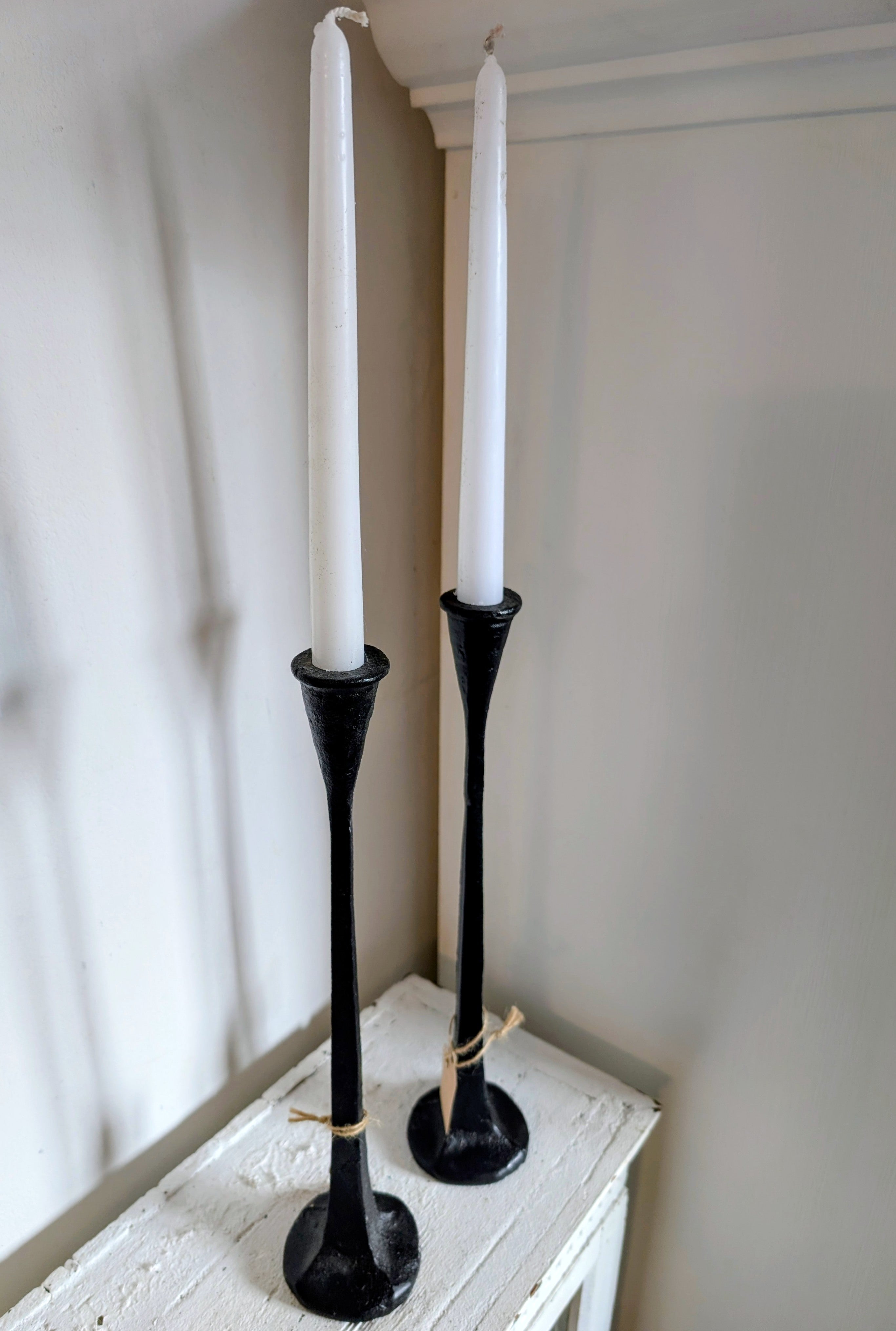Shabby Chic Black Iron Taper Candle Holder - Vintage Rustic Candlestick 35 cm