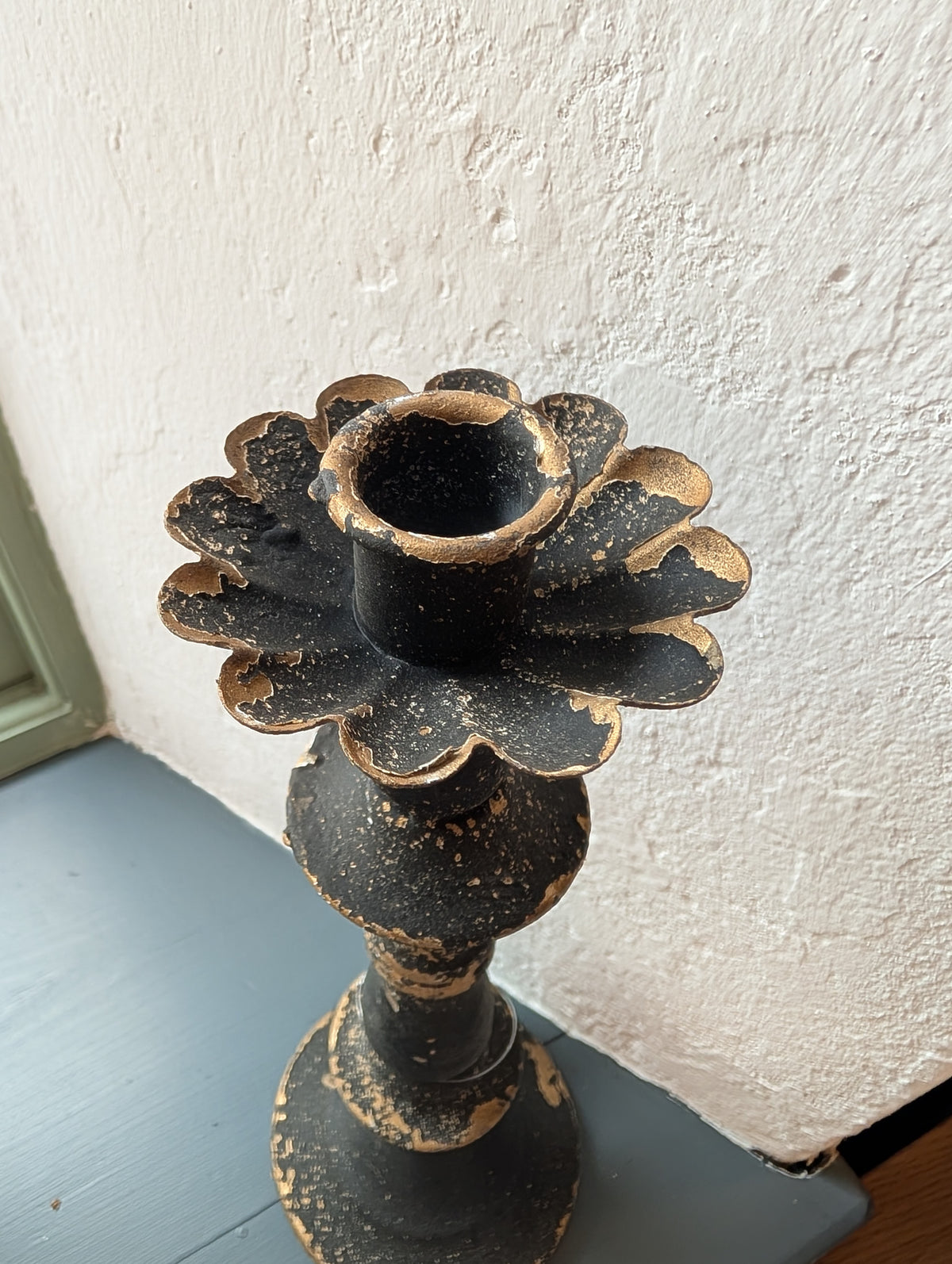 Shabby Chic Vintage Black & Gold Metal Candle Holder 11 x 30 cm