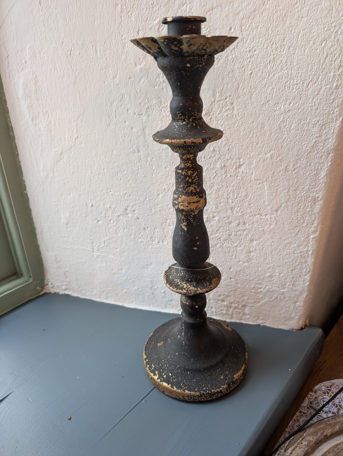 Shabby Chic Vintage Black & Gold Metal Candle Holder 11 x 30 cm