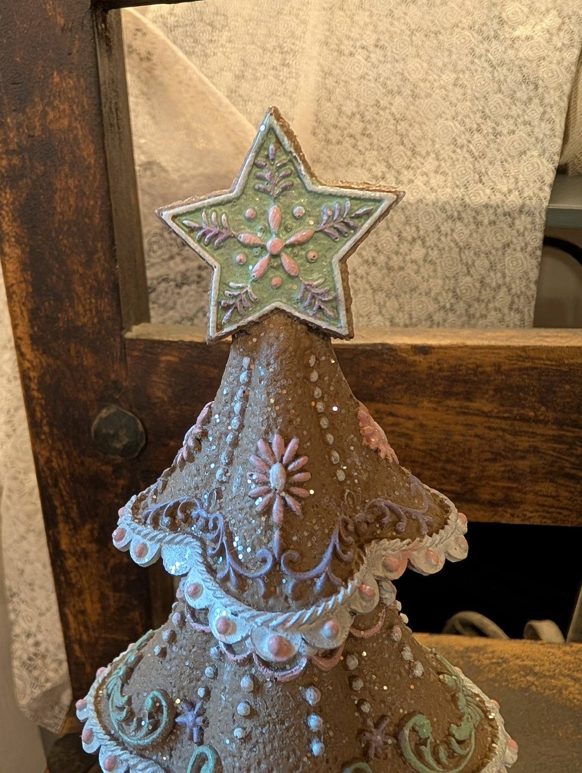 Pastel Gingerbread Christmas Tree Decor 12 x 12 x 25 cm