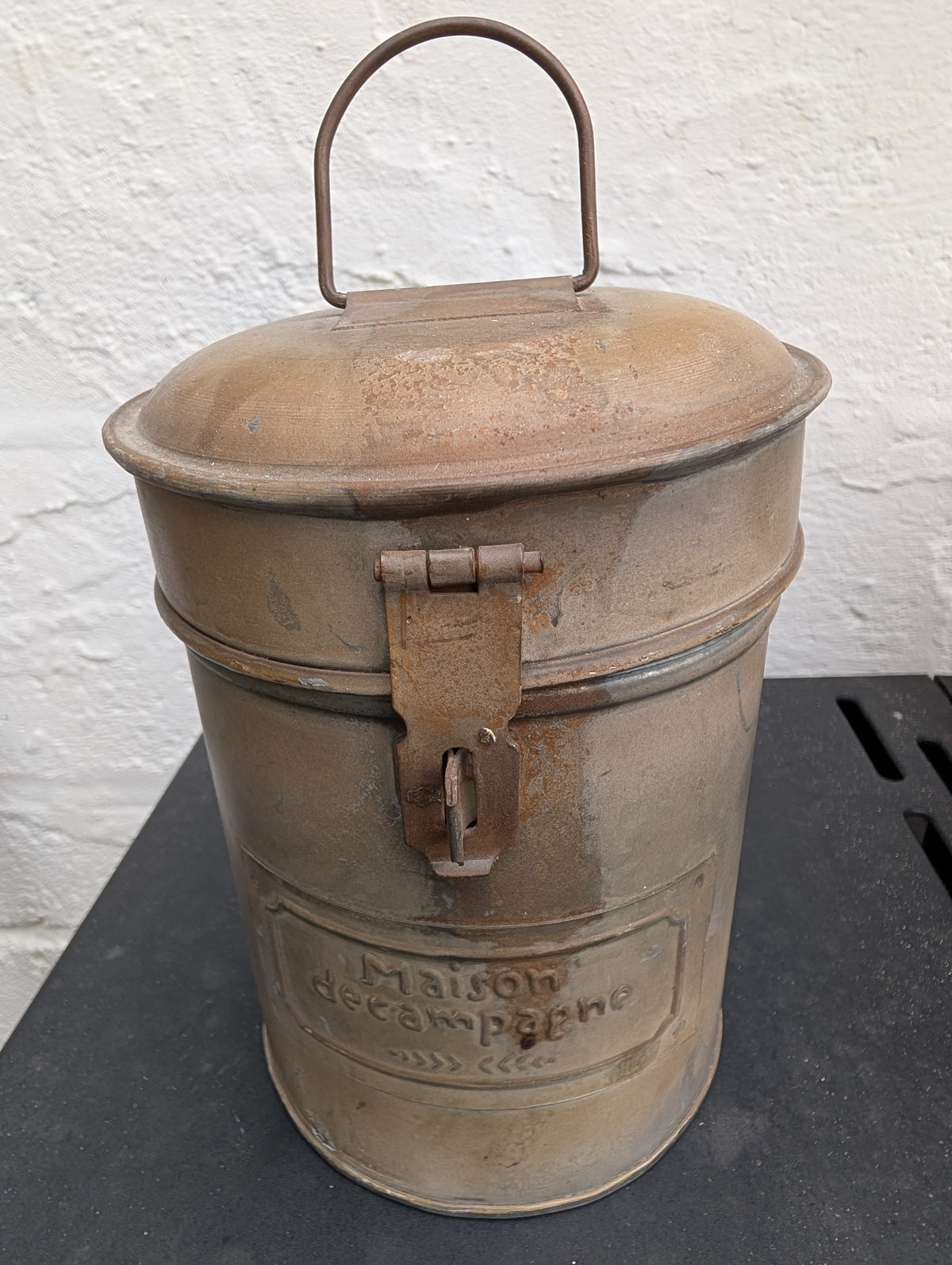 Maison de Campagne Vintage Metal Canister - Shabby Chic Storage Tin