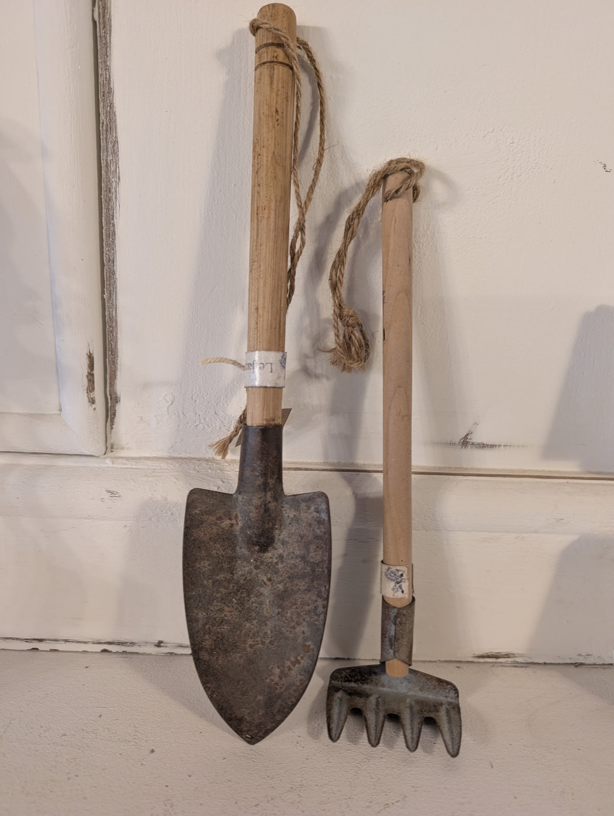 Rustic Mini Garden Tool Decor Set - Vintage Hanging Shovel & Rake