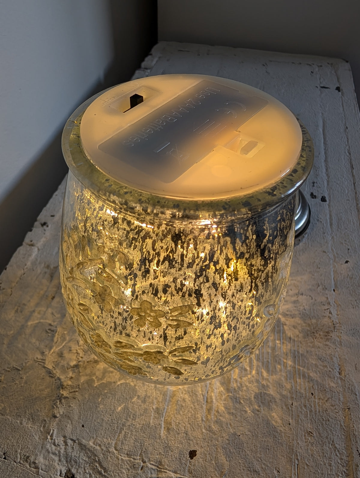 Christmas Ornament Silver Mercury Glass LED Light Jar with Floral Detail (9x15cm)